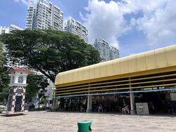 Ang Mo Kio Avenue 10 (D20), Retail #589662351